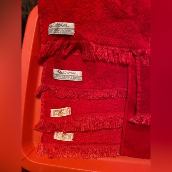 Bundle of 6 x Cotton Christmas Hand Towels & Set of Oven Mitts - Picture 10 of 12